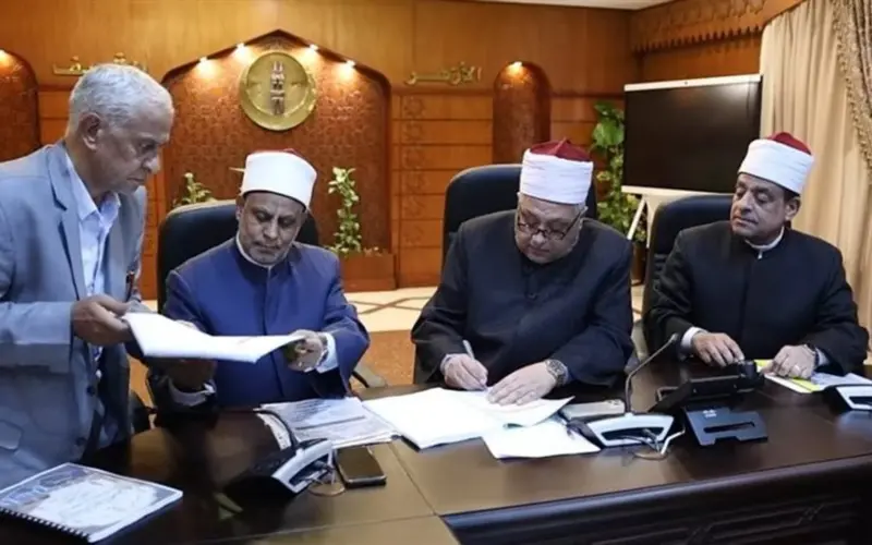 بالاسم ورقم الجلوس…وكيل الأزهر يعتمد نتيجة الشهادة الابتدائية بنسبة نجاح 83.7% و71.64% بالإعدادية